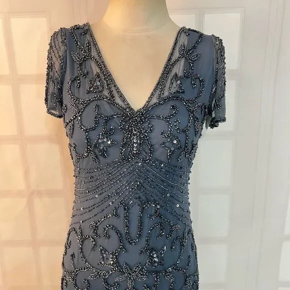Pisarro Nights Sapphire Beaded Mesh V-Neck Short Sleeve Formal Gown Size 4 - Picture 5 of 14